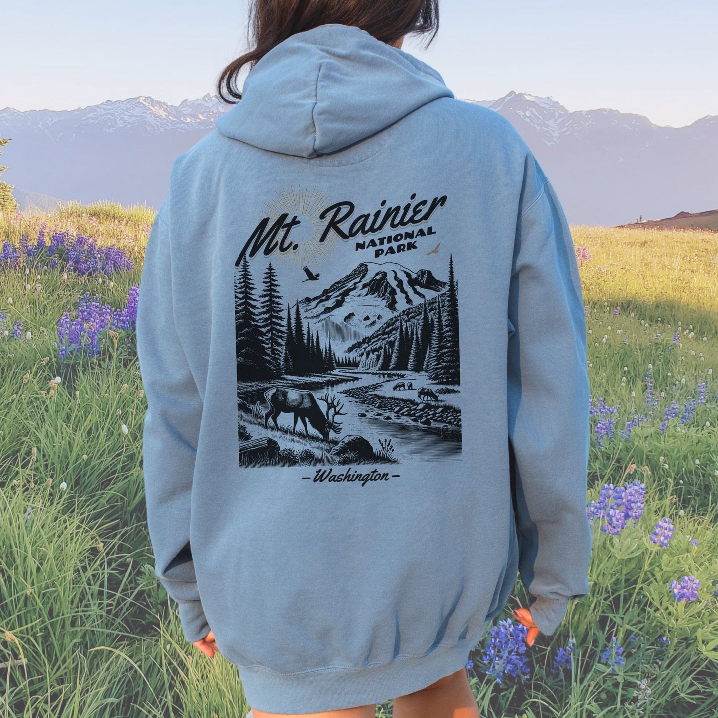 Mt Rainier National Park, Back Design, Vintage Style Hoodie